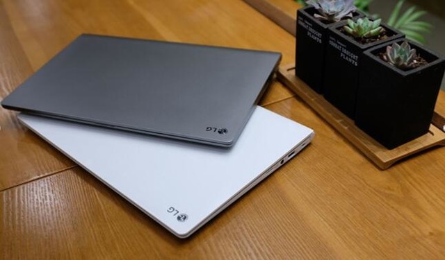 LG gram 13.3英寸 超极笔记本 白色 799美元约￥5196（京东7999元） 买手党-买手聚集的地方