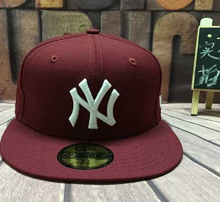 适合凑单：NEW ERA 男士纽约洋基队棒球帽 9.59英镑约¥85 买手党-买手聚集的地方
