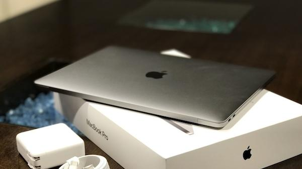 Apple 苹果 macbookpro 13寸笔记本 1400美元约9533（京东12699元） 买手党-买手聚集的地方