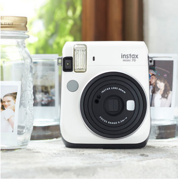 3倍差价！自拍+三段式对焦！Fujifilm Instax Mini 70 拍立得相机 40美元约￥277（天猫799元） 买手党-买手聚集的地方