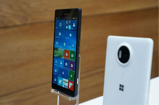 微软发布 Lumia 950 / 950 XL 旗舰手机 549美元约￥3489起 买手党-买手聚集的地方