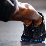 双12预告，世界第一户外鞋底：Vibram 男士 室内健身训练五指鞋