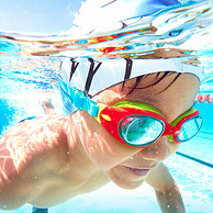 4.9分，泳镜第一品牌，澳大利亚Zoggs 儿童专业空气垫圈泳镜