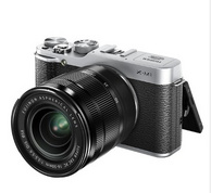 富士 X-M1微单套机（16-50mm镜头） 送相机包 京东￥3699 苏宁同款（￥3899）