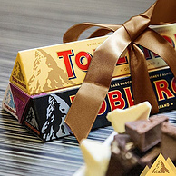 原装进口，Toblerone 瑞士三角 巧克力 100g*4盒 多口味 赠奥利奥饼干 39.9元包邮