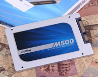 英睿达（Crucial）M500系列 480G 2.5英寸 SATA-3固态硬盘 210美元￥1314（京东1699）