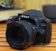 入门首选：Nikon 尼康  D3200 18-55mm 套机