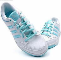 38.5独码神价：Adidas 阿迪达斯 G64343 小清新配色冲孔网球鞋 186元（淘宝均价350+）