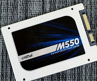 Crucial镁光 M550系列 2.5寸 512G 固态硬盘 220美元约￥1353（新蛋256G ￥1299）
