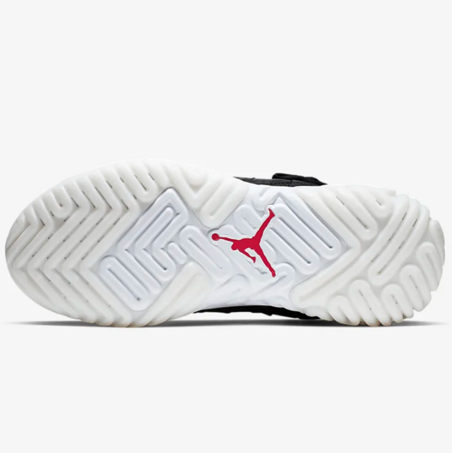 Nike 耐克 Air Jordan Proto-React BV1654 男子篮球鞋 671.2元包邮（原价1199元） 买手党-买手聚集的地方