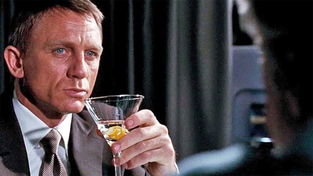 意大利进口，007御用 Martini 马天尼 味美思 干威末酒 1L*2件 150元包邮（75元/瓶） 买手党-买手聚集的地方